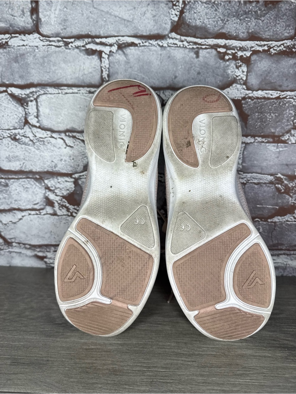 Vionic Blush Pink Lenora Leisure Supportive Walking Shoes Women Sz 7.5M US/38EU - Picture 12 of 13